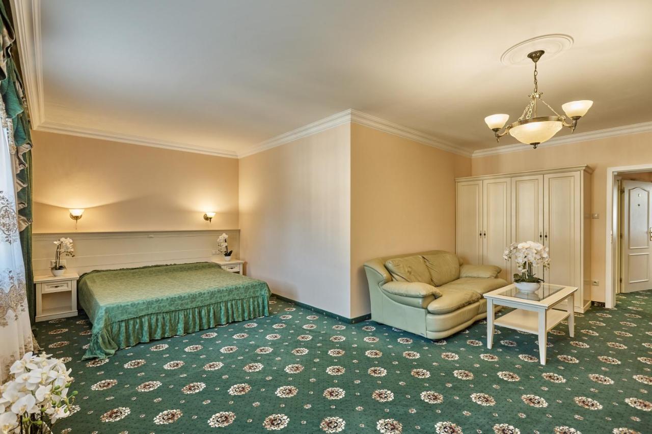 Evergreen Apartments Hotel Karlsbad Eksteriør billede